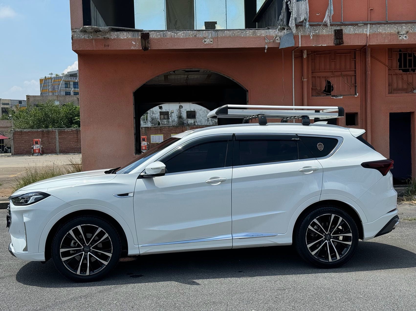 JETOUR 2021 X70 PLUS 1.6T Tian 7-Seater
