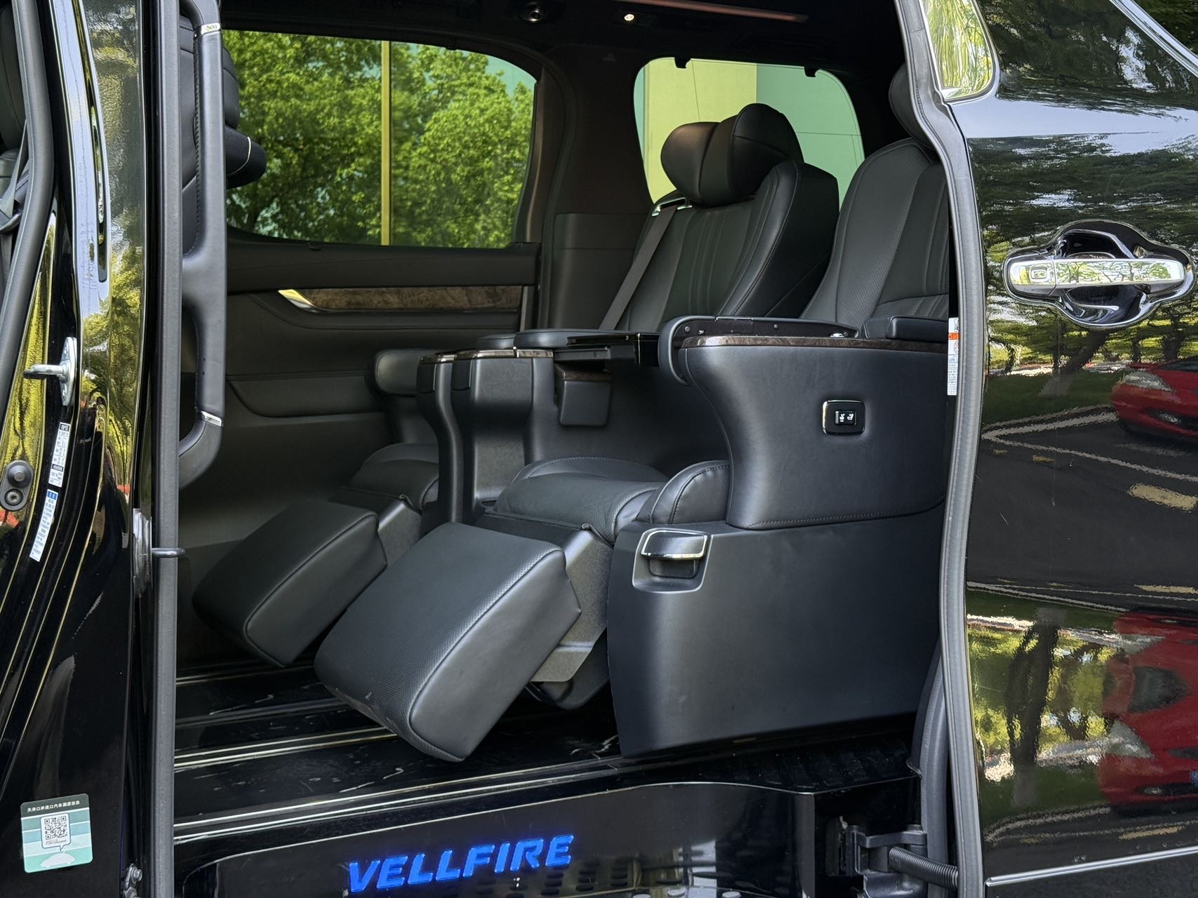 Toyota Vellfire (Import) 2020 Vellfire 2.5 CVT HV Premium