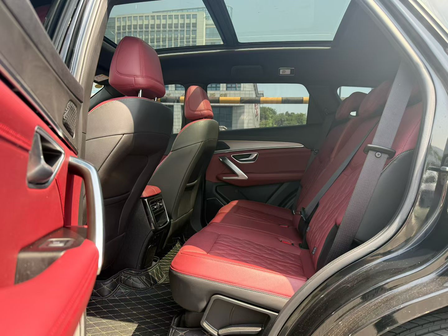 JETOUR 2023 X70 PLUS 1.5T Yongzhe PLUS 5-Seater