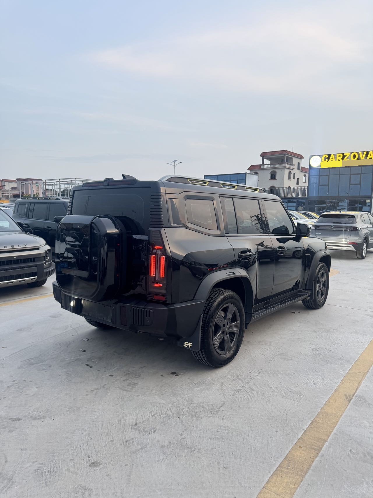 JETOUR 2023 Traveler 1.5T 2WD Discovery PRO