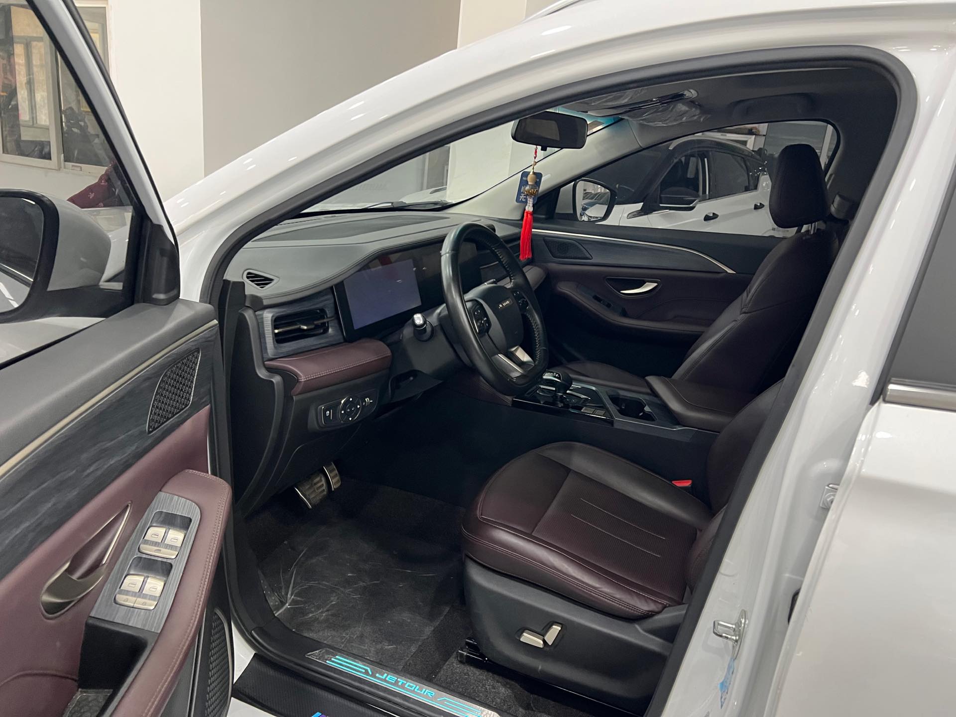 JETOUR 2024 X90 PLUS 1.6TD Villa 7-Seater