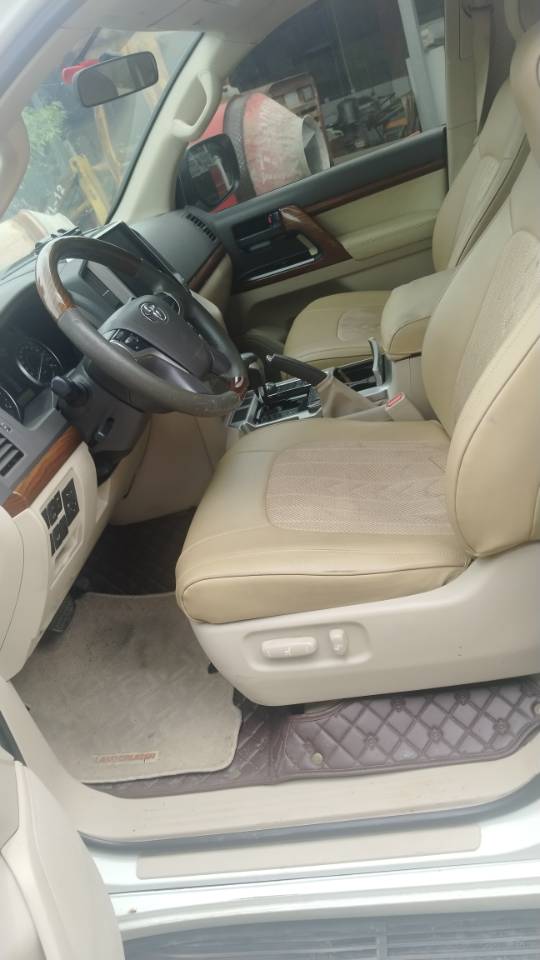 Toyota Land Cruiser (Import) 2019 Land Cruiser 4.0 EXR Middle East Version