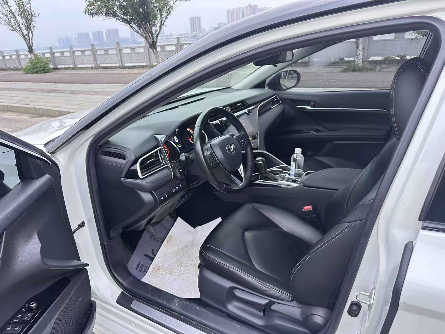 Toyota 2019 Camry Sport 2.0S CVT Fengshang Edition