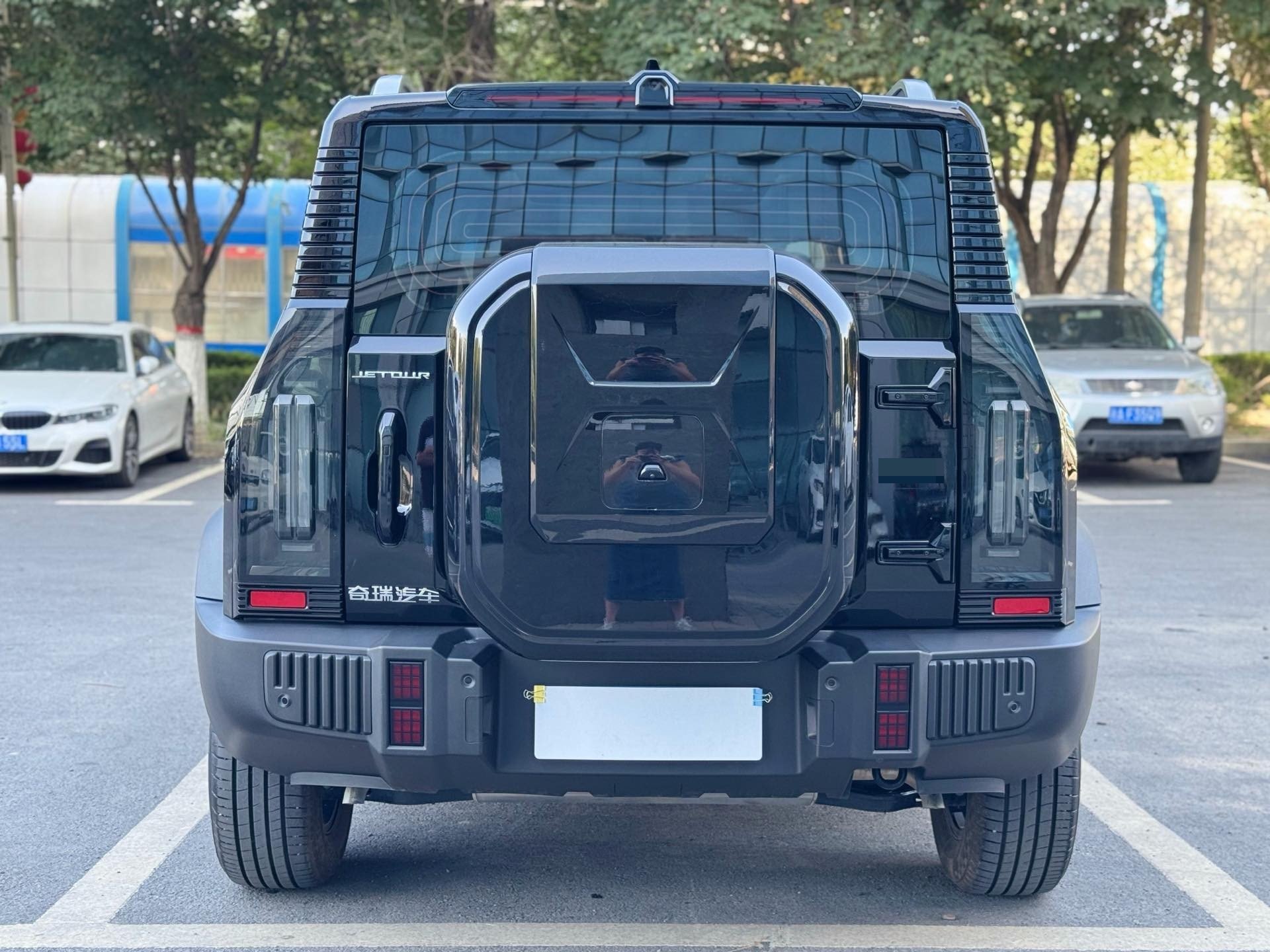 JETOUR 2023 Traveler 1.5T 2WD Discovery PRO
