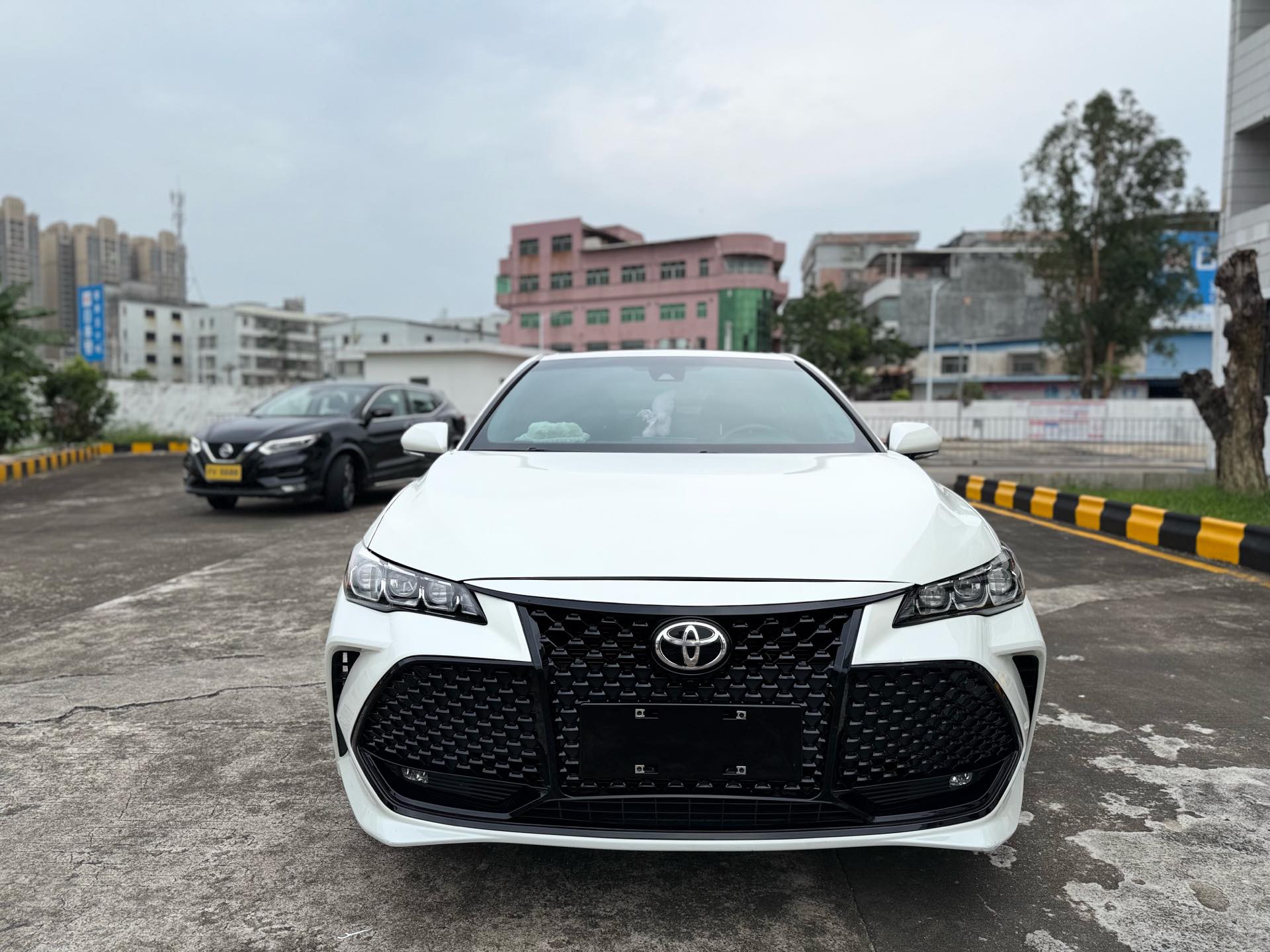 Toyota 2019 Avalon 2.0 CVT Luxury Edition