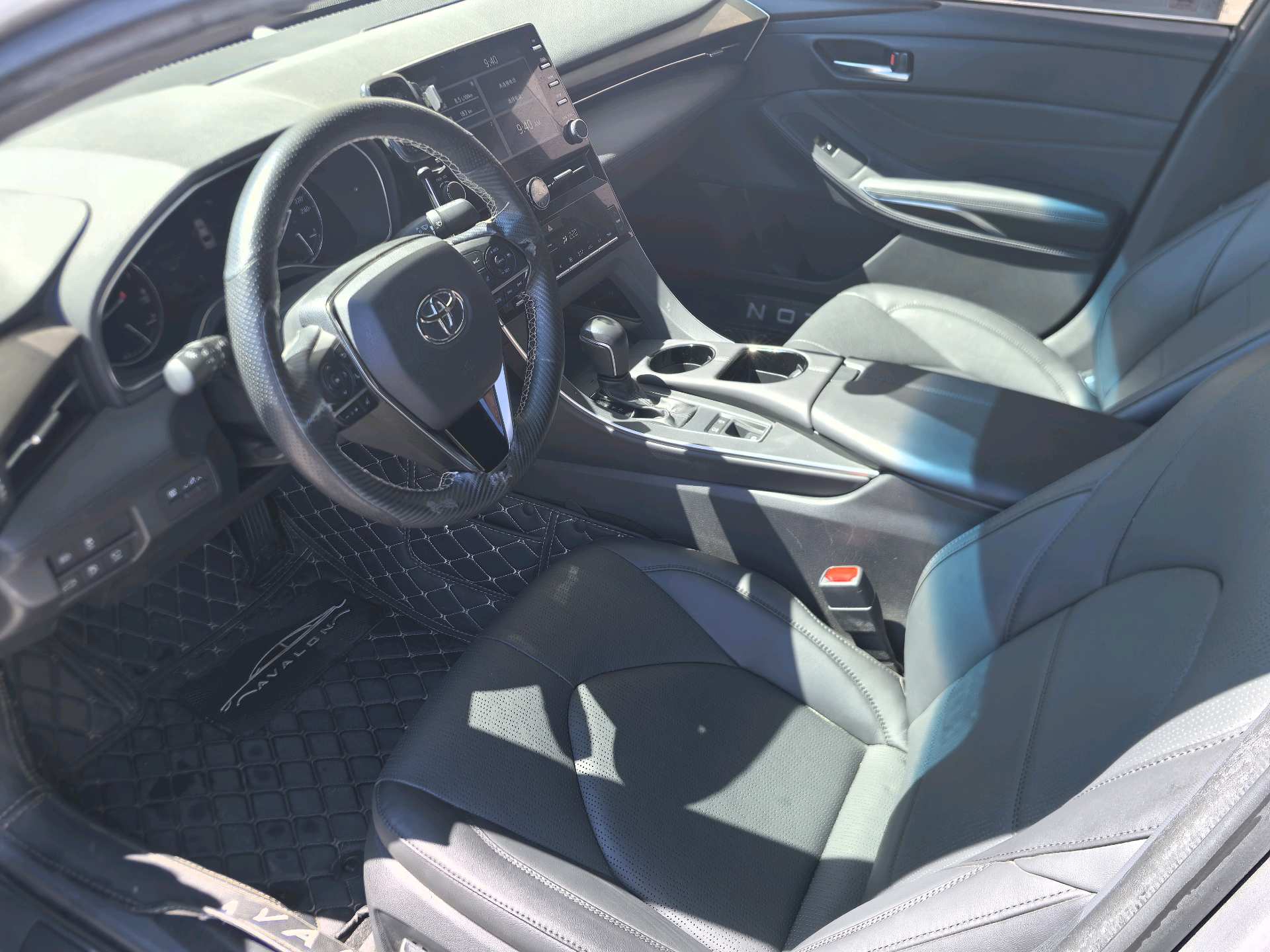 Toyota 2019 Avalon 2.0 CVT XLE Premium