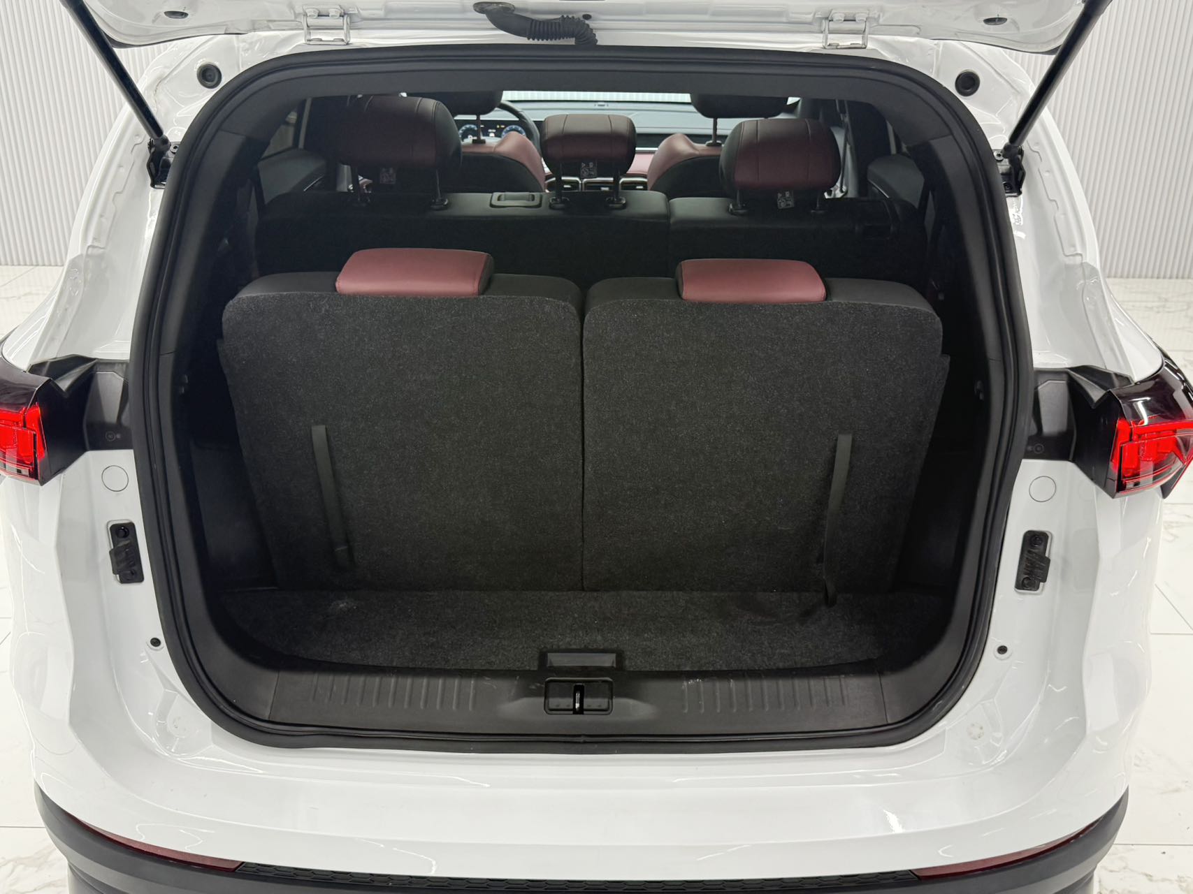 JETOUR 2023 X70 PLUS 1.5T CVT Ziqiang MAX 7-Seater