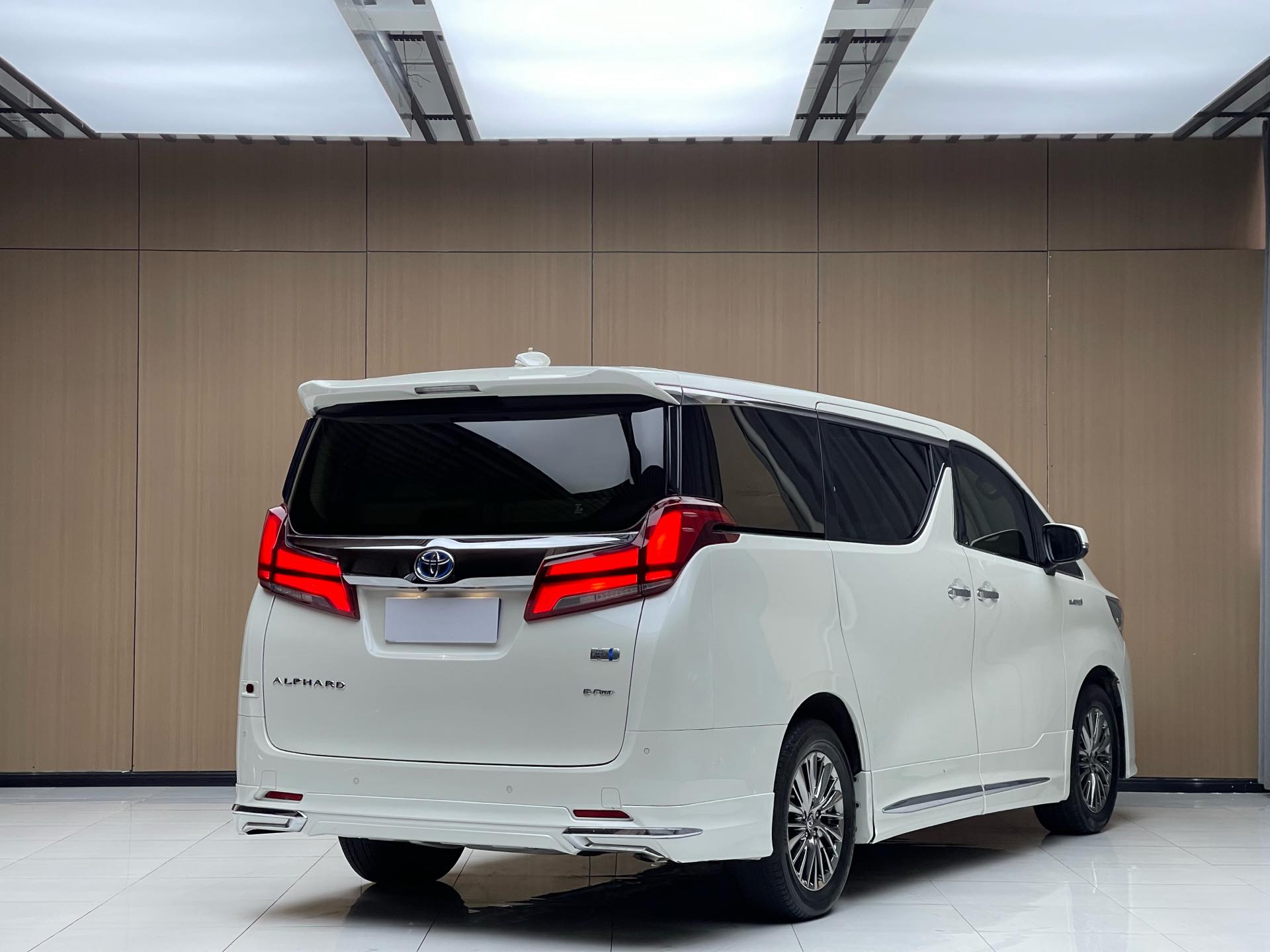 Toyota Alphard (Import) 2020 Alphard 2.5 CVT Luxury Edition