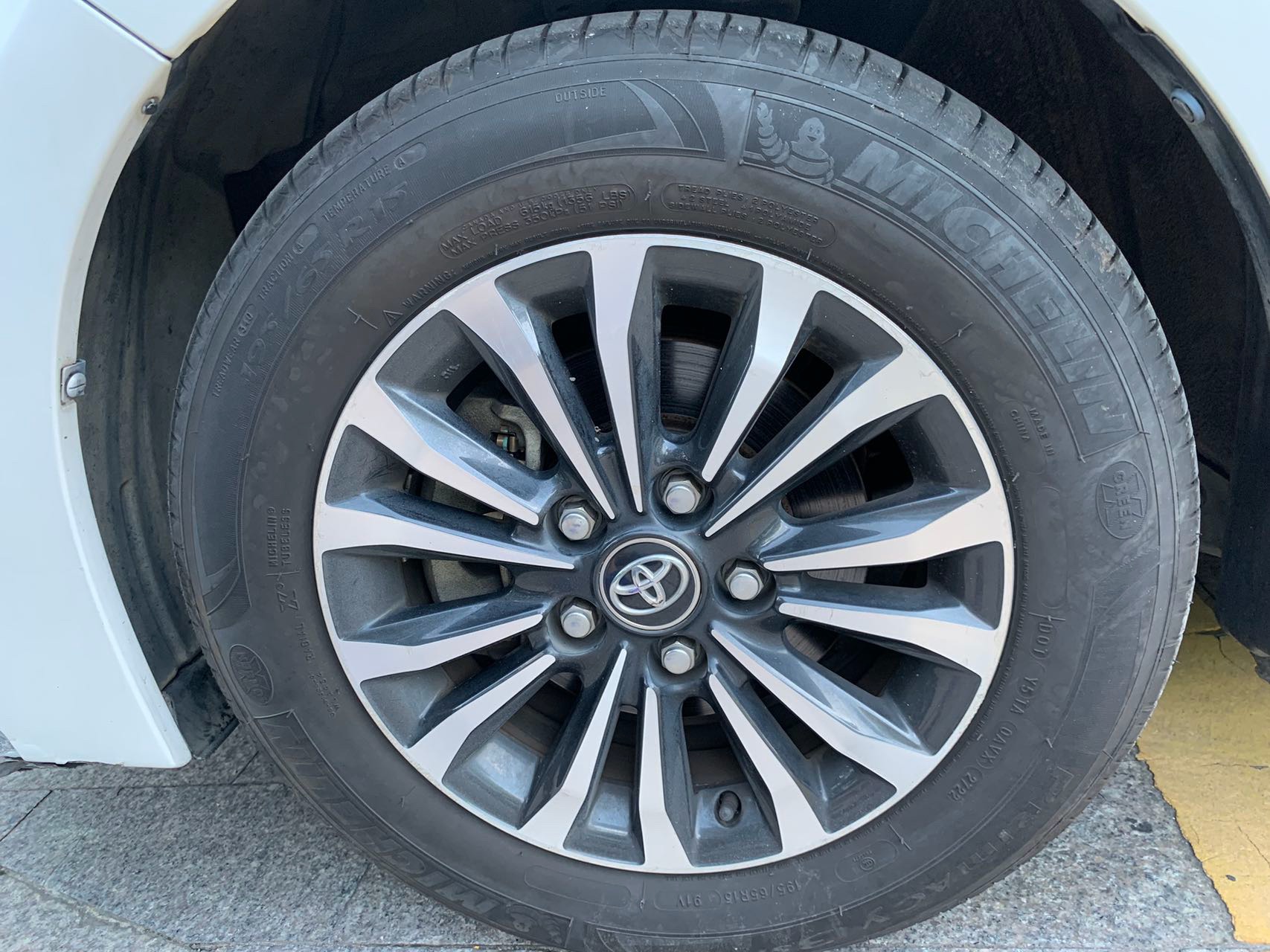 Toyota 2018 Corolla 1.2T CVT GL-i Smart Edition