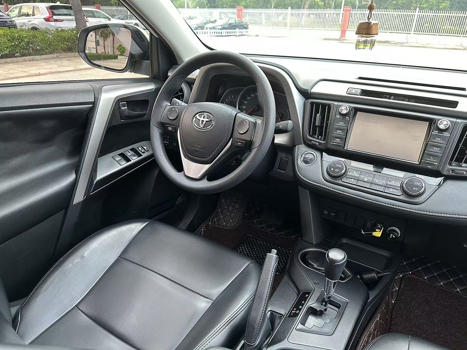 Toyota 2019 RAV4 2.0 CVT 2WD Pioneer Edition