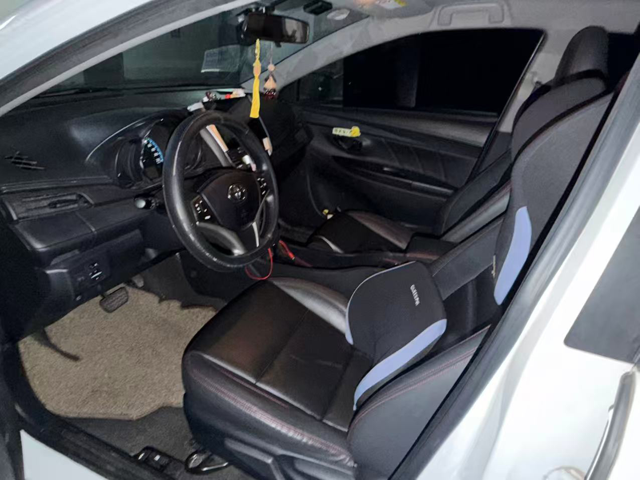 Toyota Yaris 2017 YARiS L Zhixiang 1.5E CVT Meidong Edition