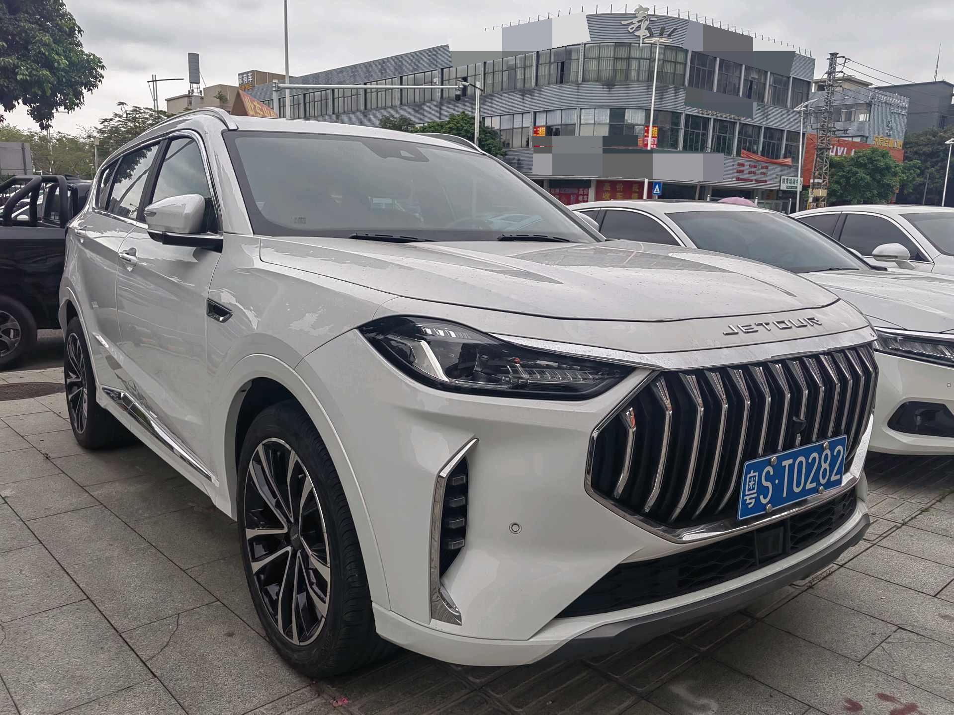 JETOUR 2023 X70 PLUS 1.6T Qiangzhe PLUS 5-Seater