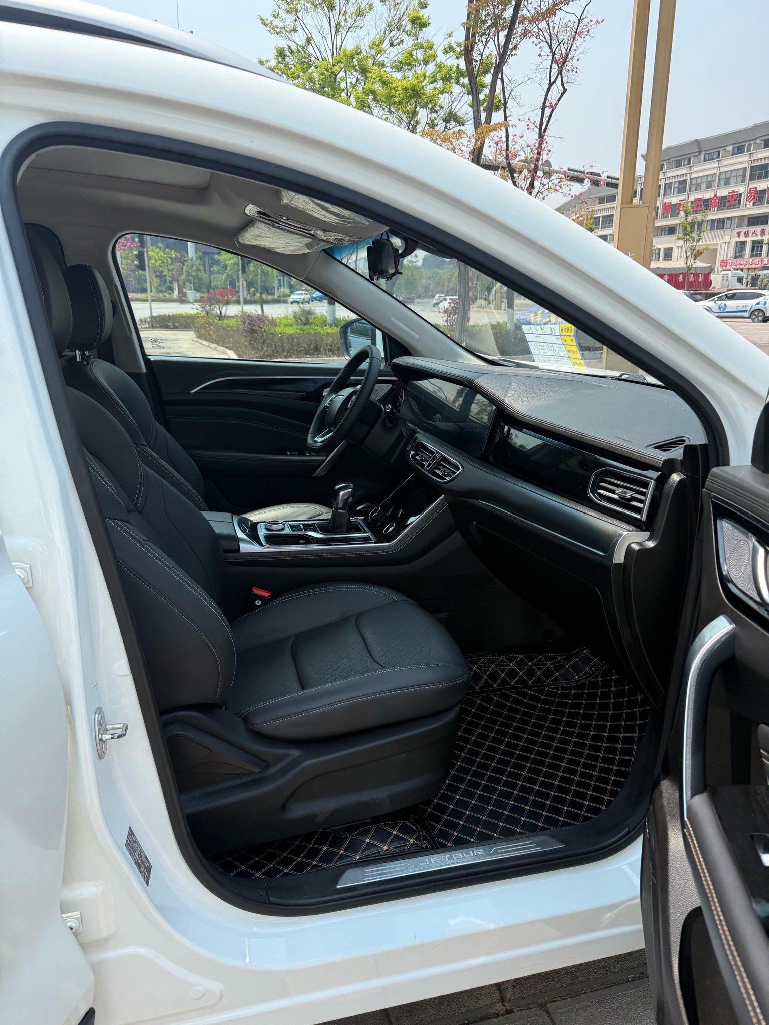 JETOUR 2021 X90 1.5T Yingqu Edition 6-Seater