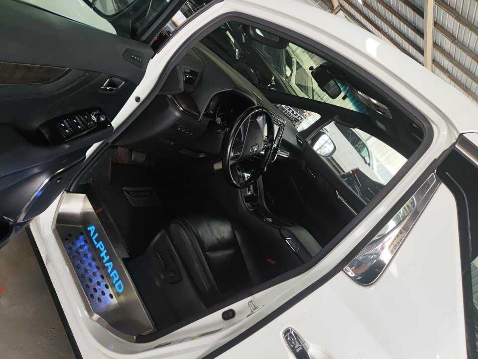 Toyota Alphard (Import) 2018 Alphard 3.5 Premium (Facelift)