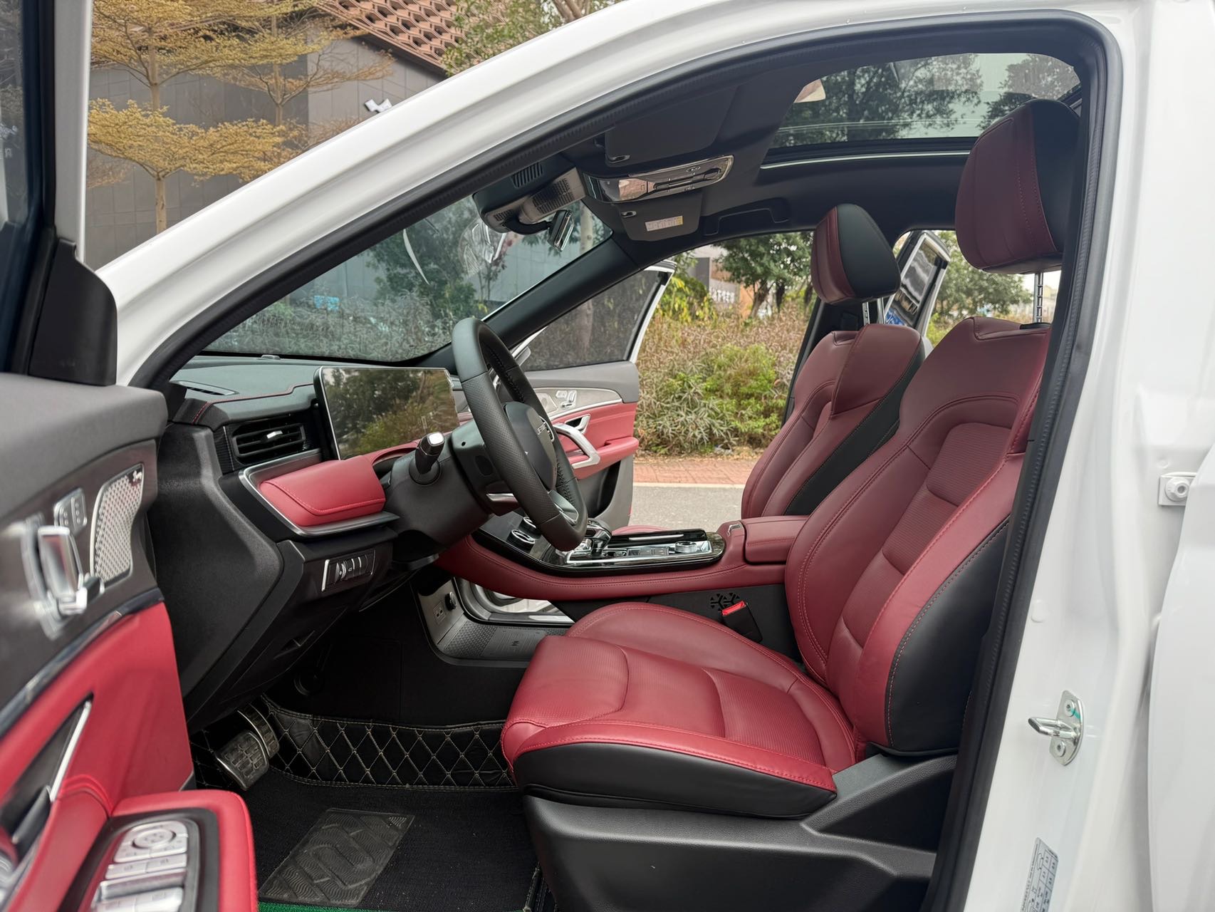 JETOUR 2021 X70 PLUS 1.6T Di PRO 7-Seater