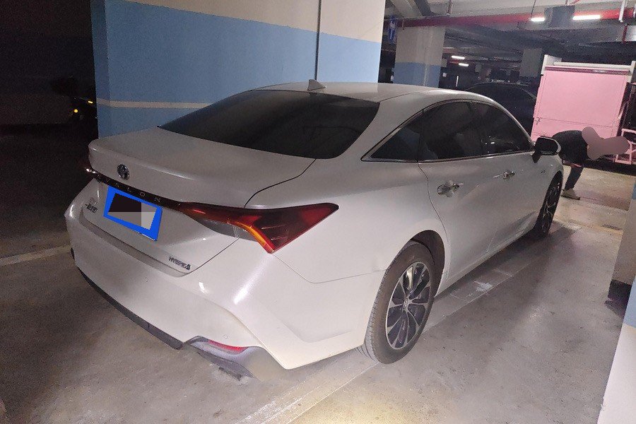 Toyota 2023 Avalon Hybrid 2.5 CVT Luxury Edition