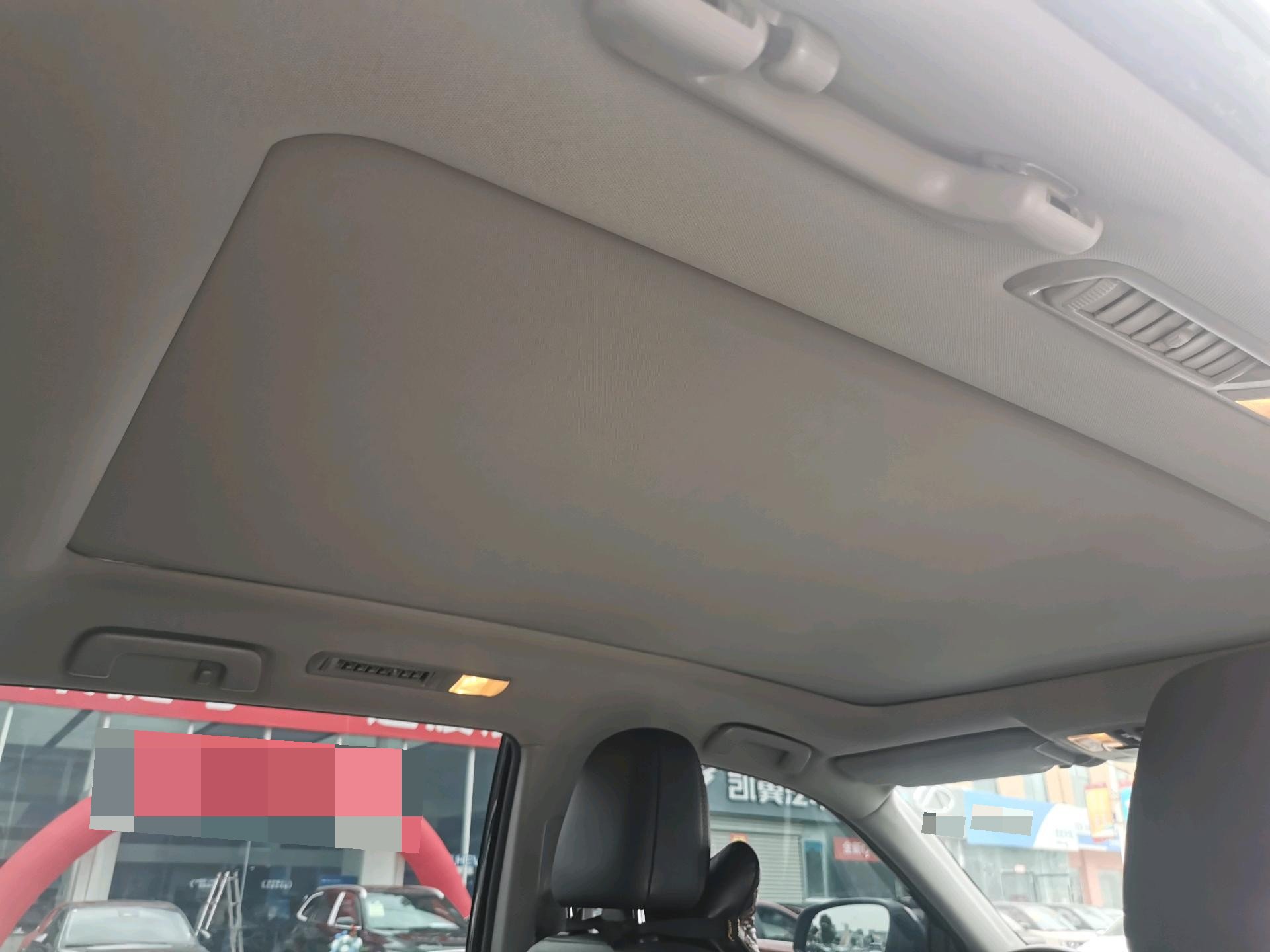 Toyota 2019 Highlander 2.0T 2WD Luxury 7-Seater