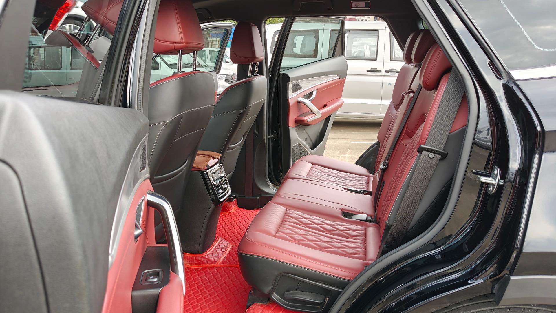 JETOUR 2023 X70 PLUS 1.5T Yongzhe PLUS 5-Seater