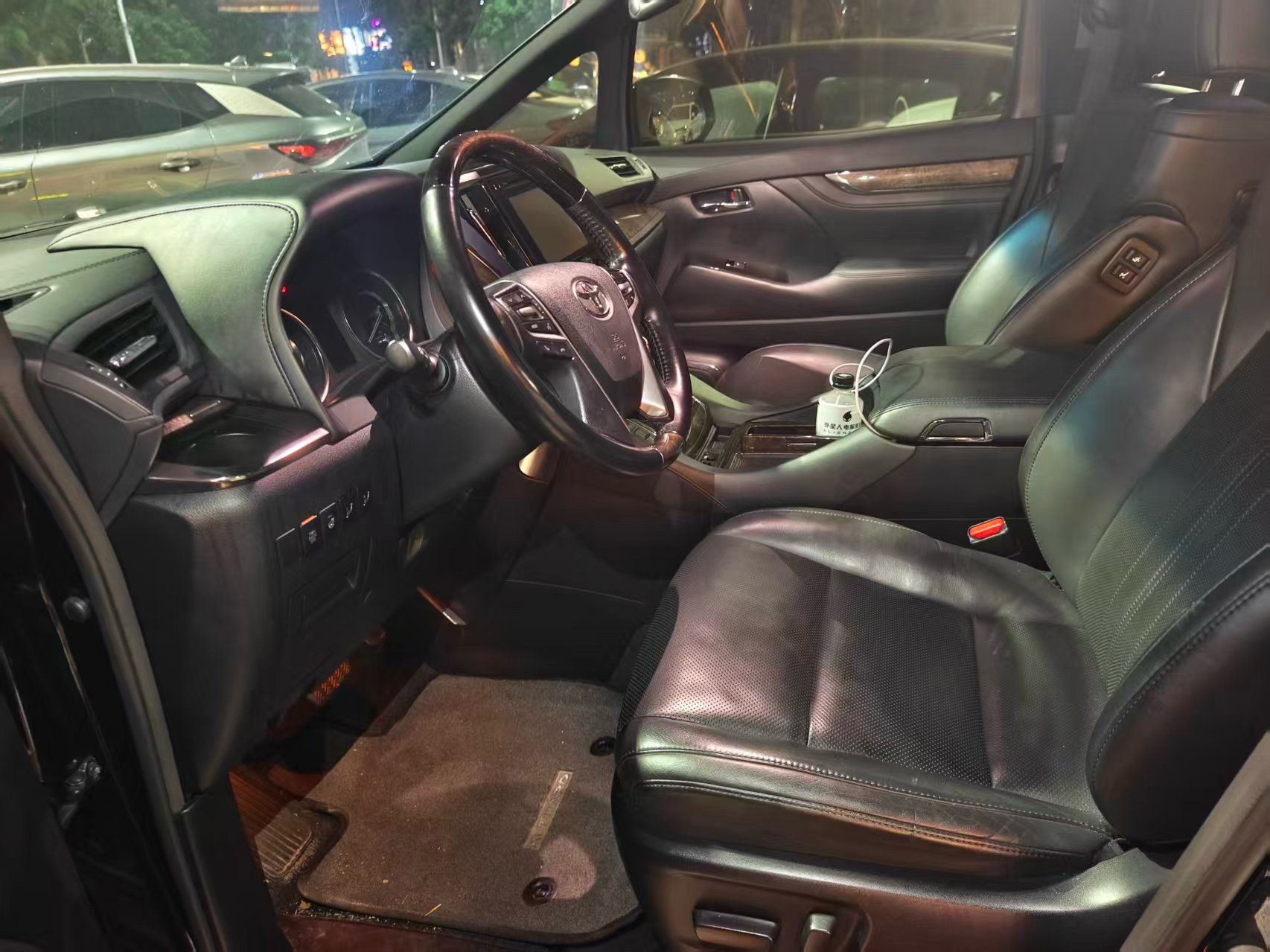 Toyota Alphard (Import) 2018 Alphard 3.5 Premium (Facelift)