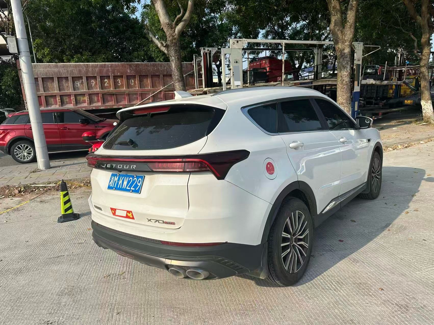JETOUR 2023 X70 PLUS 1.5T Yongzhe PRO 5-Seater