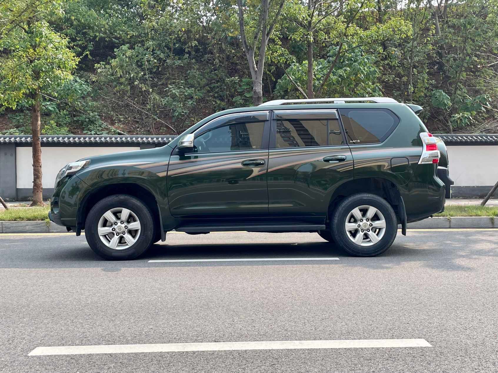 Toyota 2016 Prado 2.7 Standard