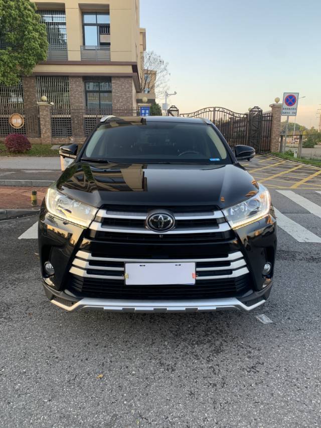 Toyota 2019 Highlander 2.0T 2WD Elite 5-Seater