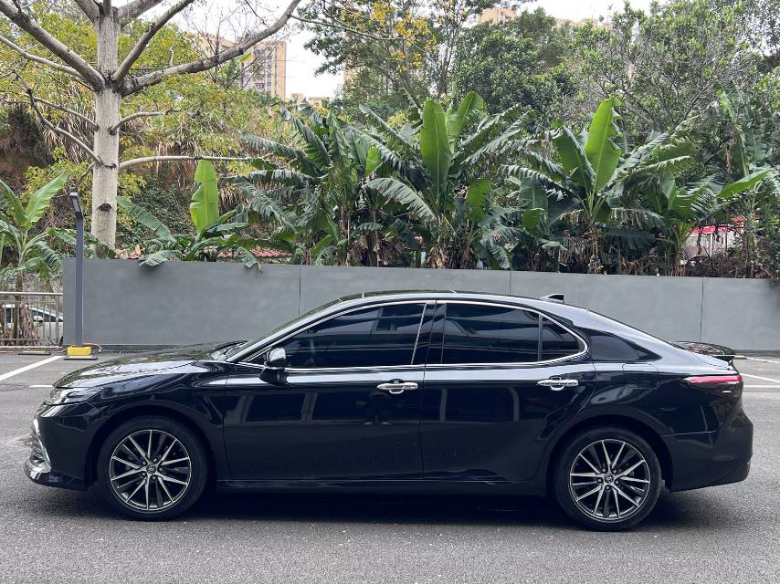 Toyota 2021 Camry 2.5G Luxury
