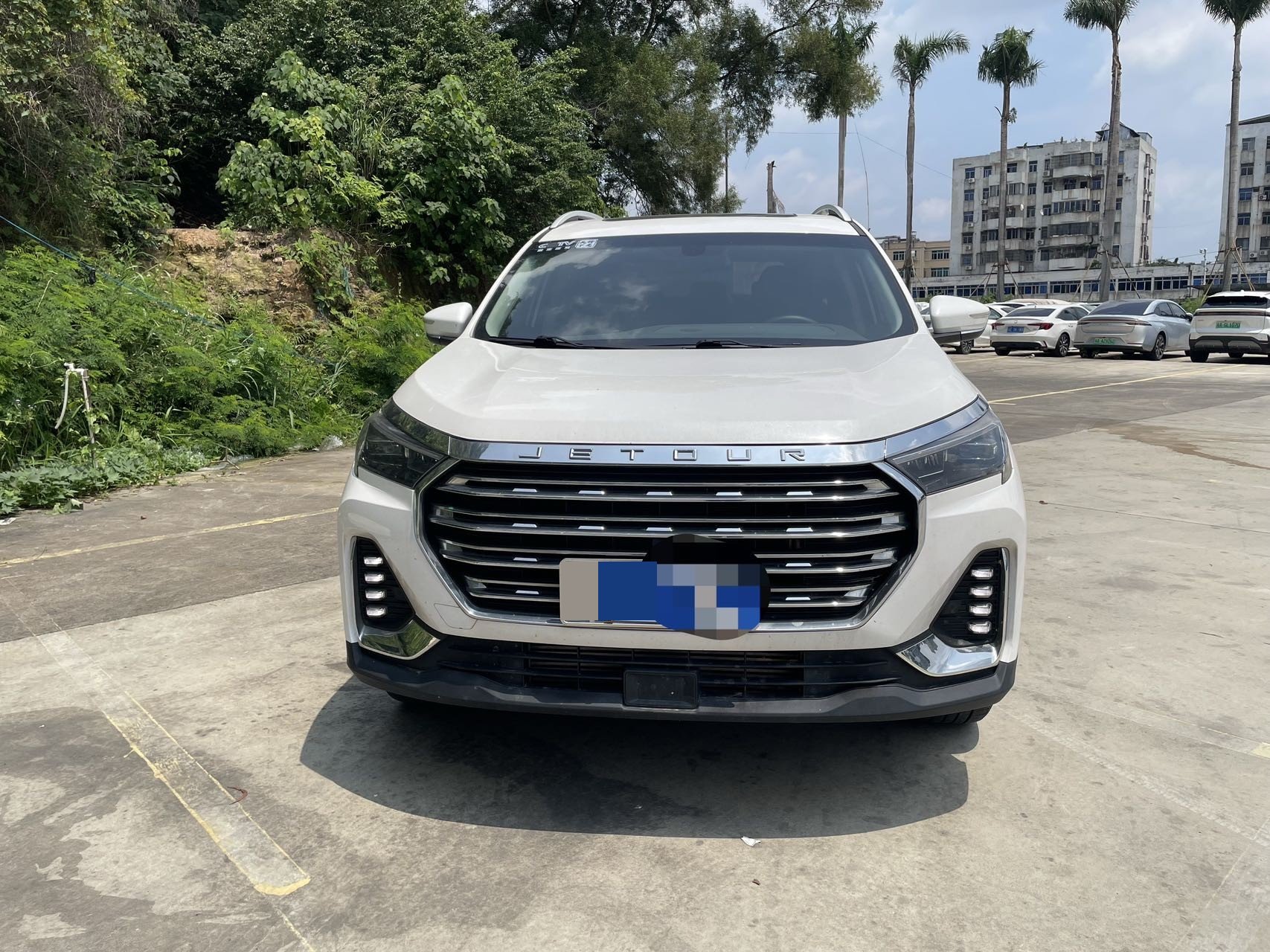 JETOUR 2023 X90 PLUS 1.6TD Villa 7-Seater