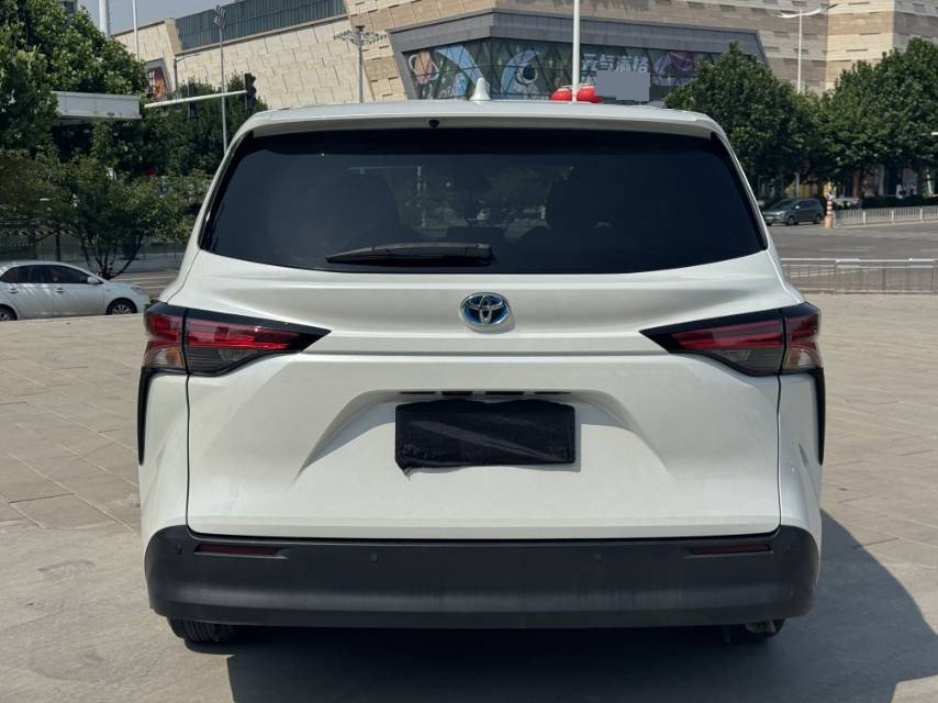 Toyota 2021 Sienna 2.5 CVT Comfort