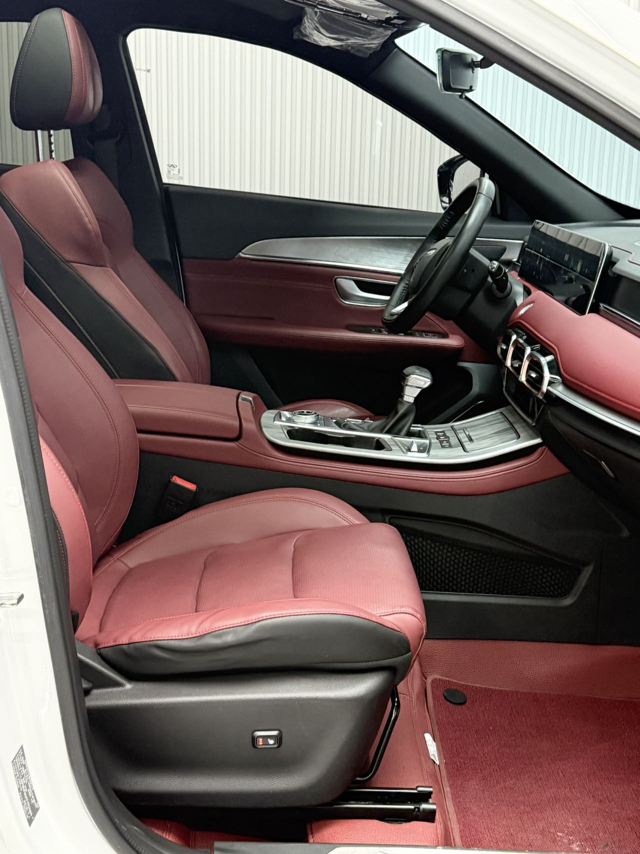 JETOUR 2023 X70 PLUS 1.5T CVT Ziqiang MAX 7-Seater