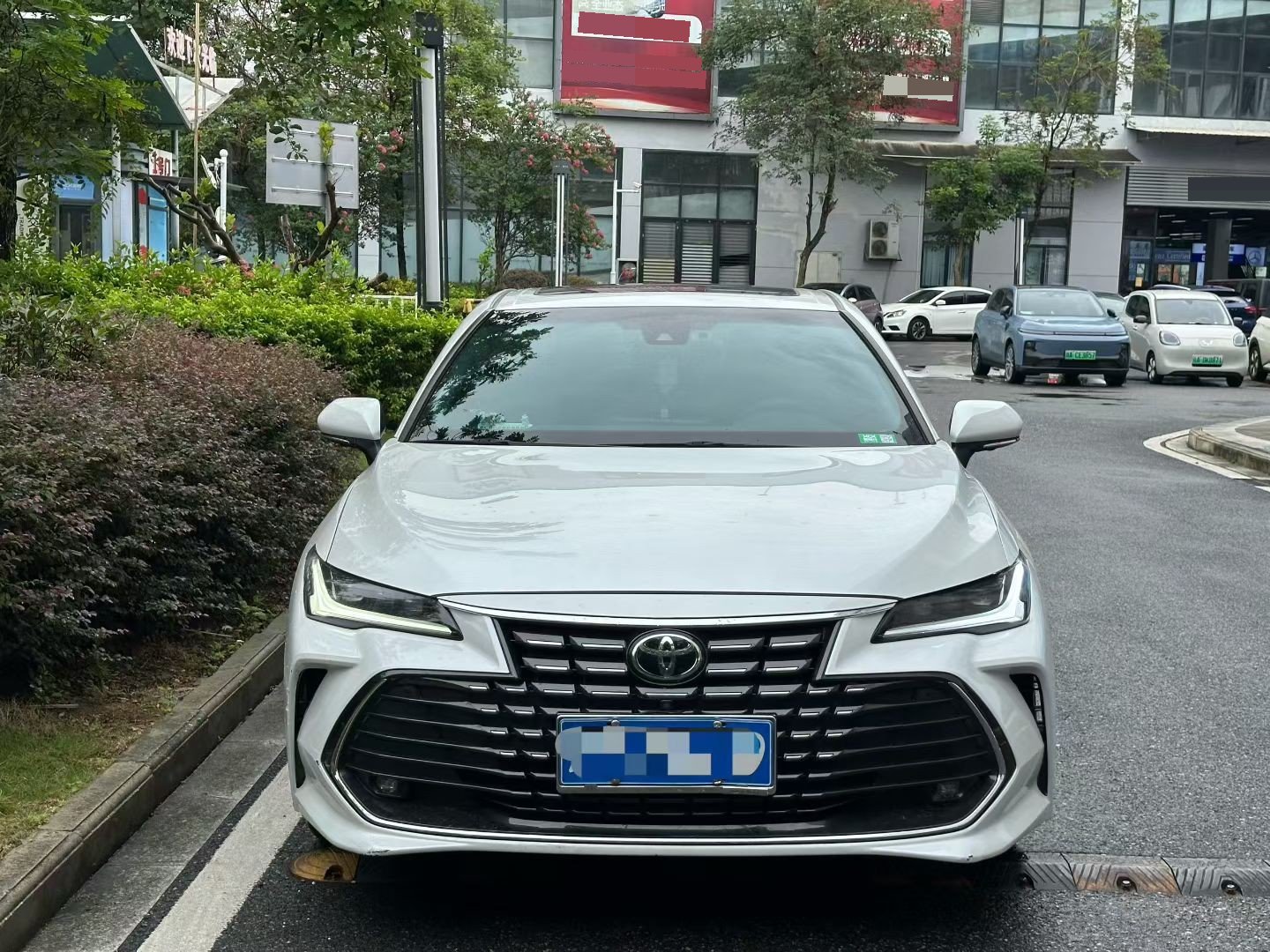 Toyota 2023 Avalon 2.0 CVT XLE Premium