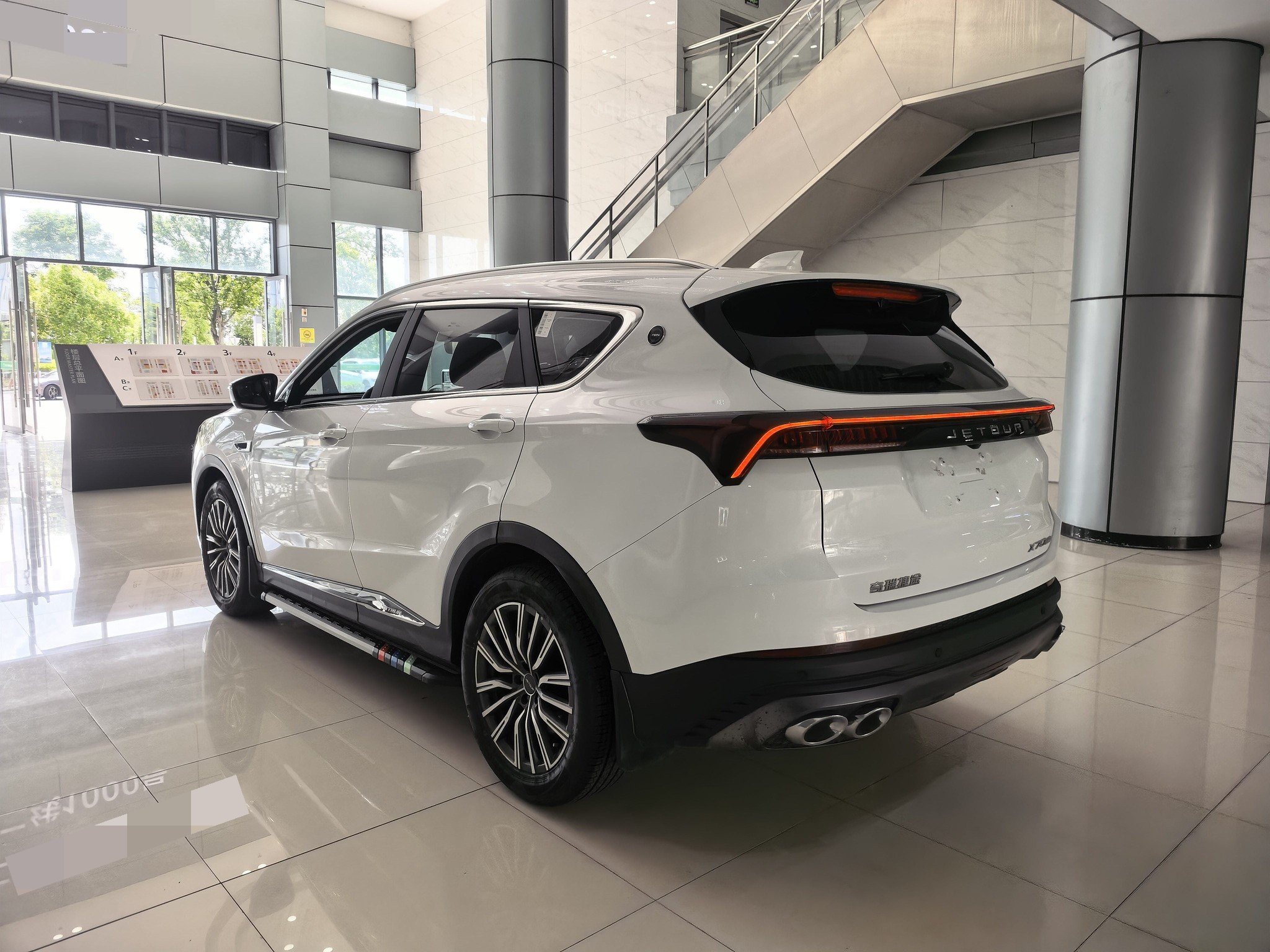 JETOUR 2025 X70 PLUS 1.5T CVT Jinxiang Edition 5-Seater