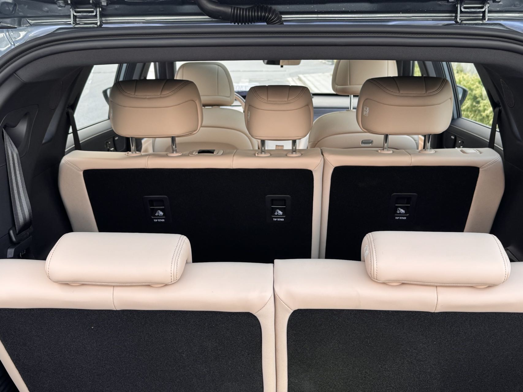 JETOUR 2025 X70L 1.5TD Luxury 7-Seater
