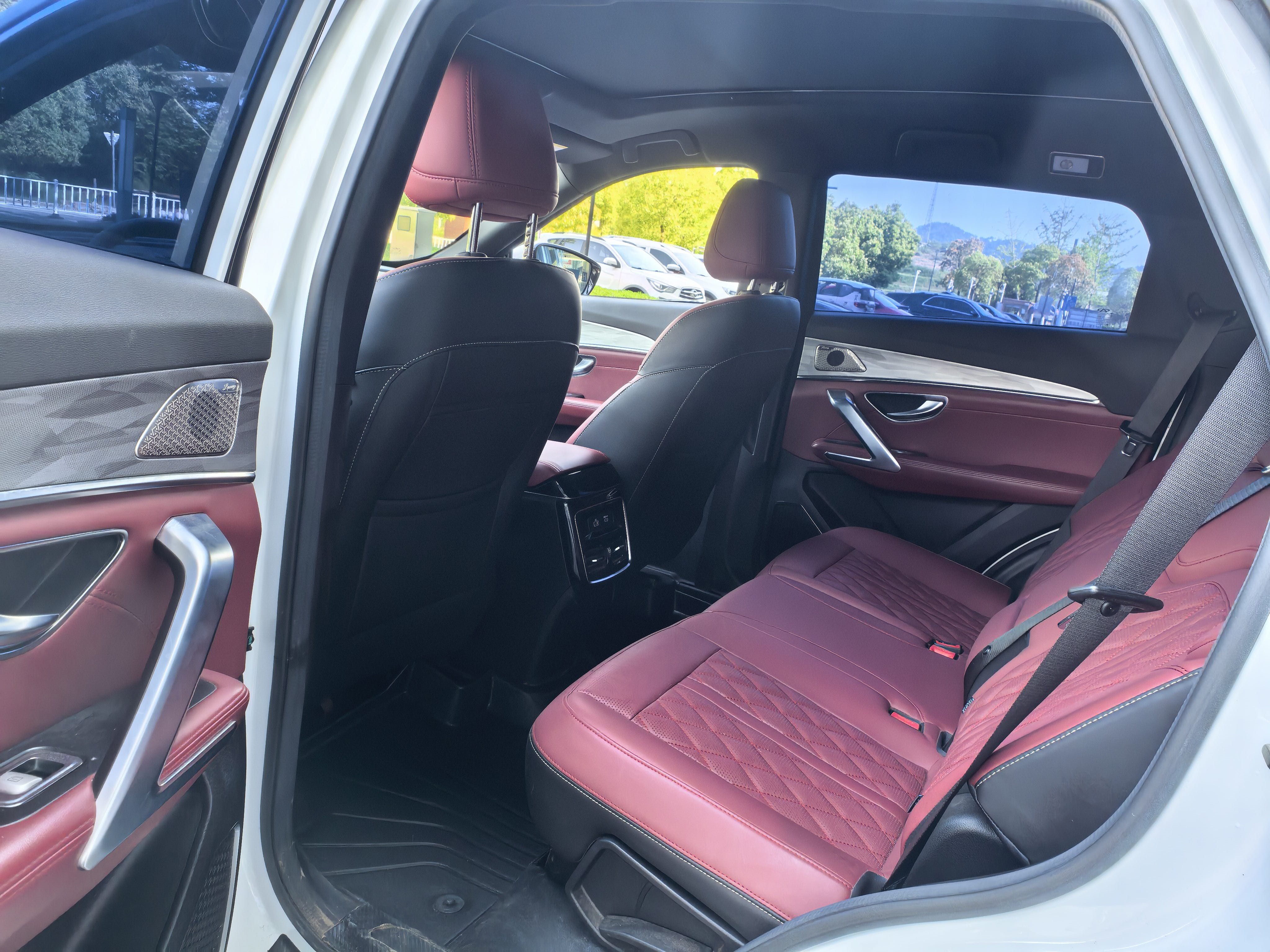 JETOUR 2023 X70 PLUS 1.6T Stronger 5-Seater