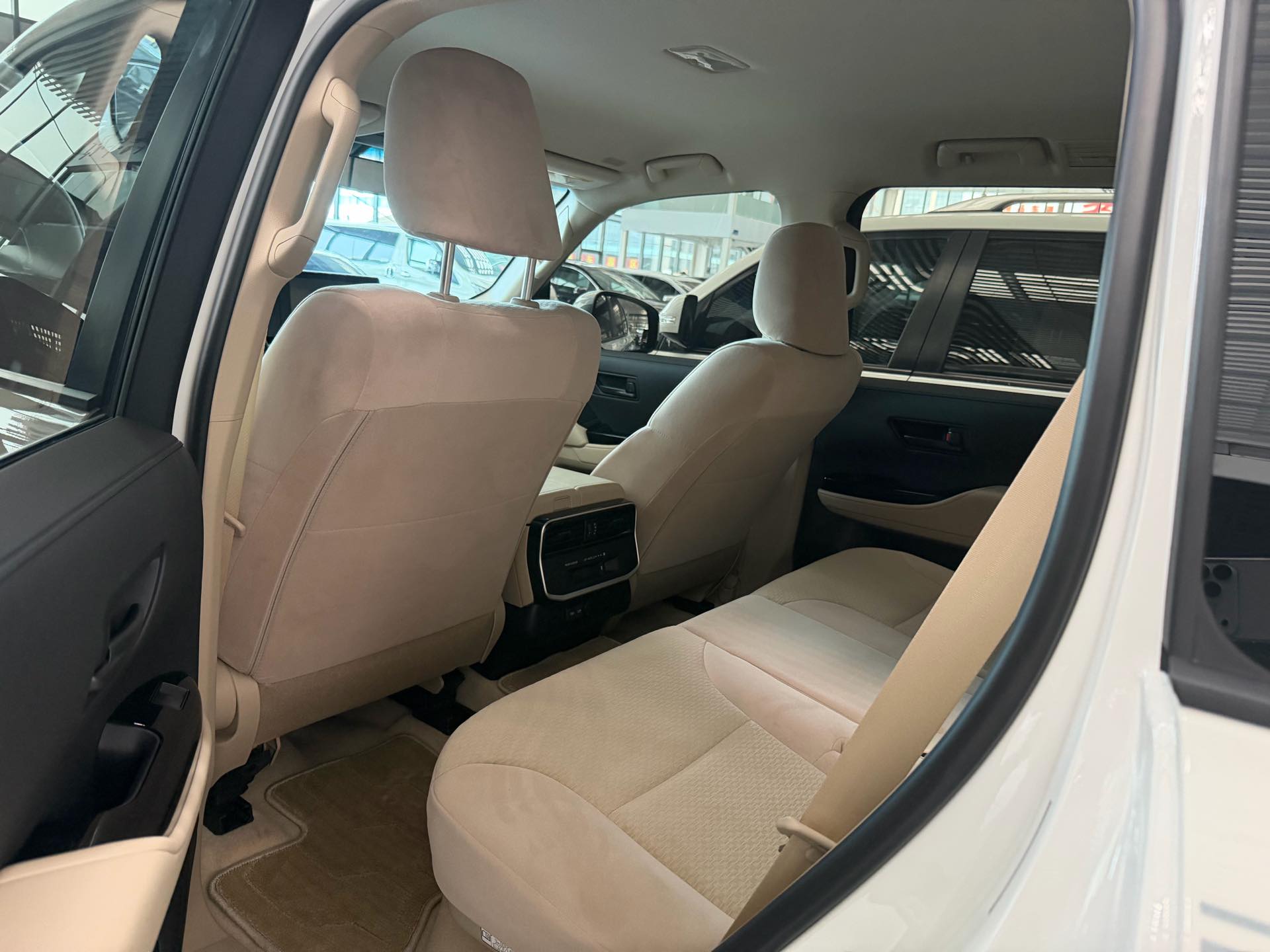 Toyota Land Cruiser (Import) 2022 Land Cruiser 3.3T Middle East Version