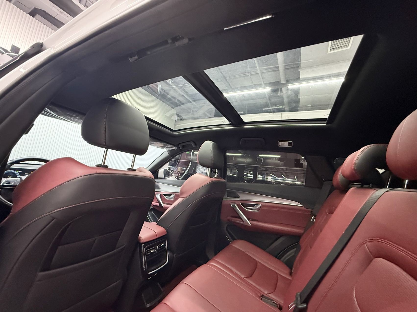 JETOUR 2023 X70 PLUS 1.5T CVT Ziqiang MAX 7-Seater