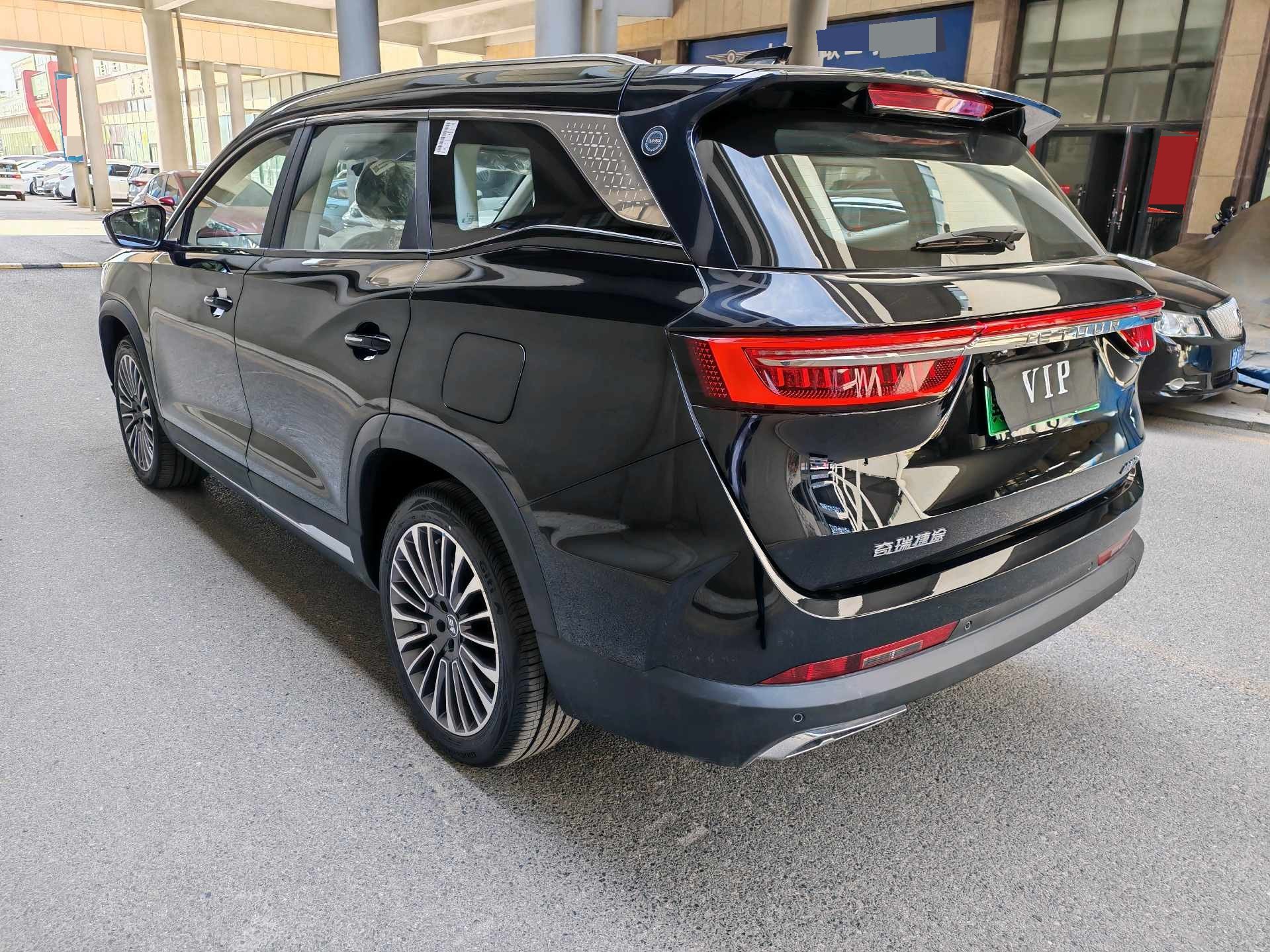JETOUR 2023 Shanhai L9 1.5TD Pro 7-Seater