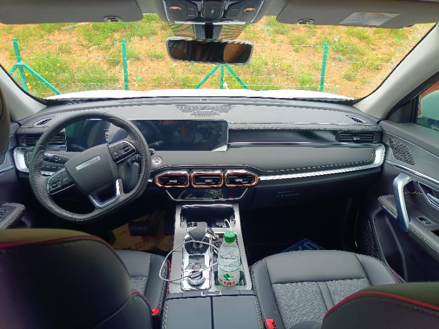 JETOUR 2025 X70 PLUS 1.5T Champion Edition PRO 5-Seater
