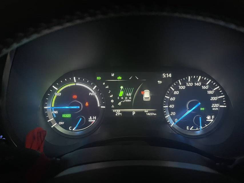 Toyota 2022 Highlander Hybrid 2.5 CVT 4WD Premium 7-Seater