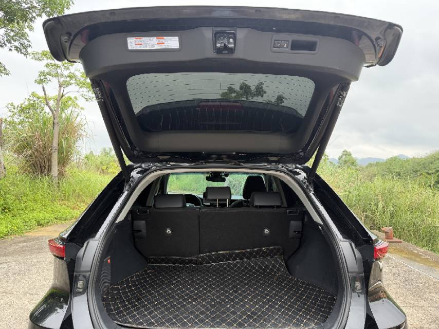 Toyota 2023 Venza 2.0 CVT 2WD Premium