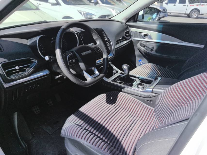 捷途 2020款 X70 1.5T 畅行版5座