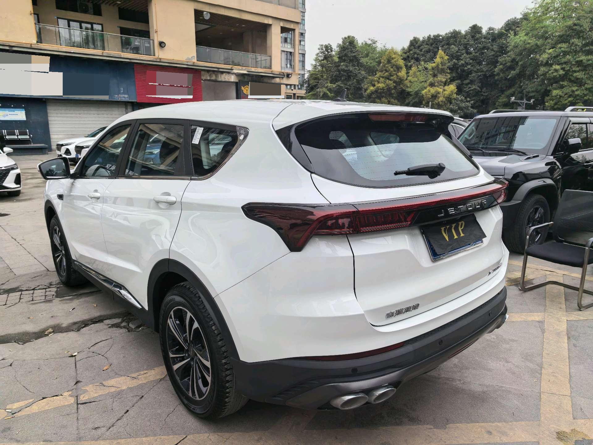 JETOUR 2021 X70 PLUS 1.5T Wind 7-Seater