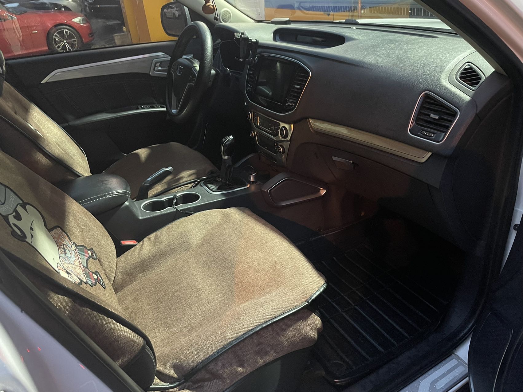 Geely 2016 Vision SUV (X6) 1.8 Comfort