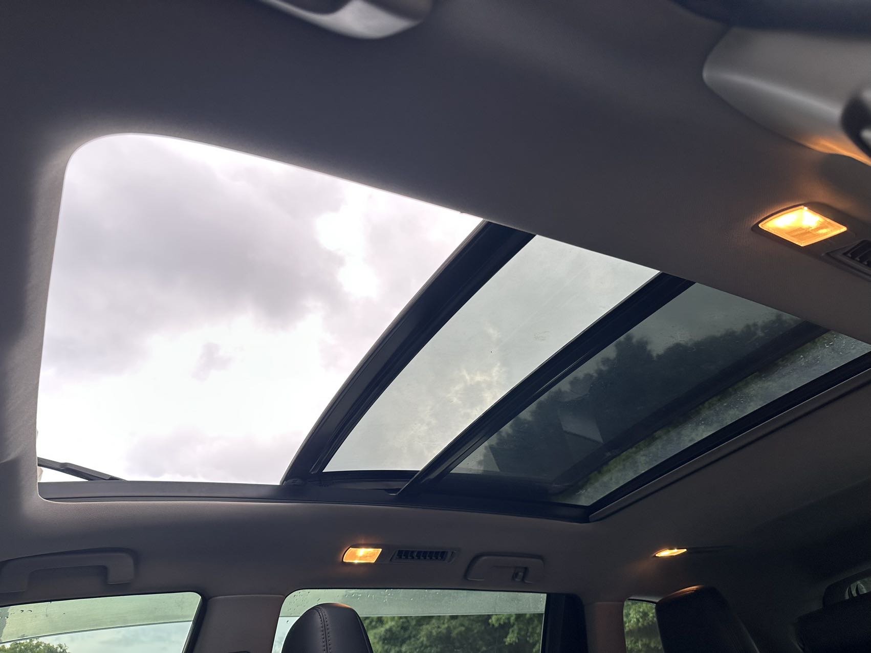 Toyota 2019 Highlander 2.0T 2WD Luxury 7-Seater