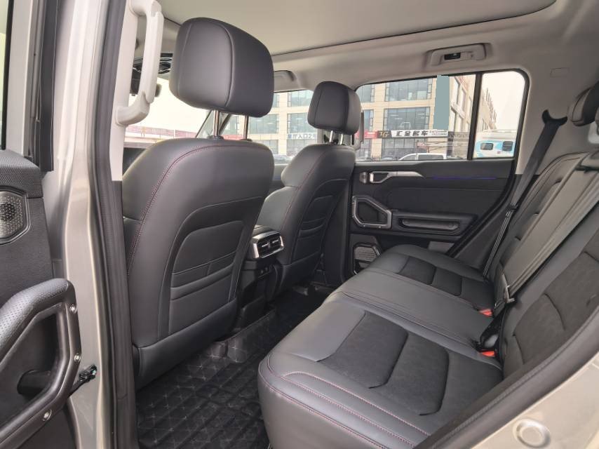 JETOUR 2023 Traveler 2.0T 4WD Cross PRO