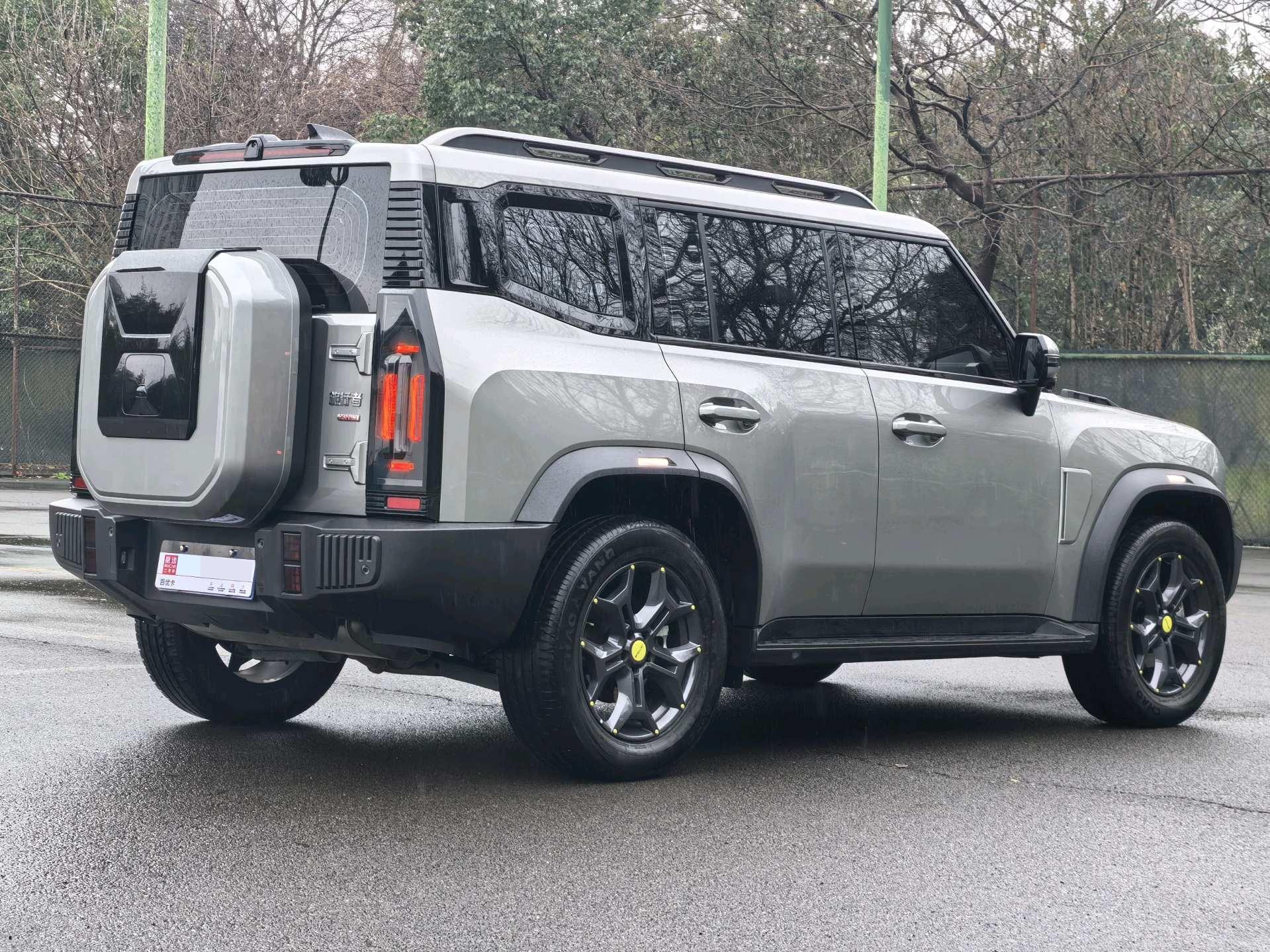 JETOUR 2023 Traveler 2.0T 4WD Cross PRO