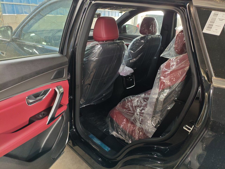 JETOUR 2025 X70 PLUS 1.5T Champion Edition PRO 5-Seater