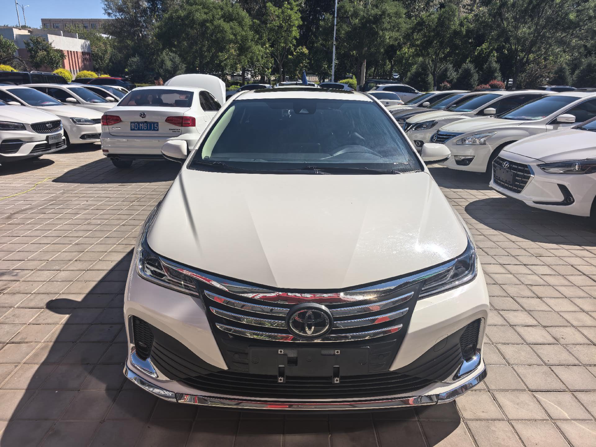 Toyota 2021 Asian Lion 2.0 CVT Luxury Edition