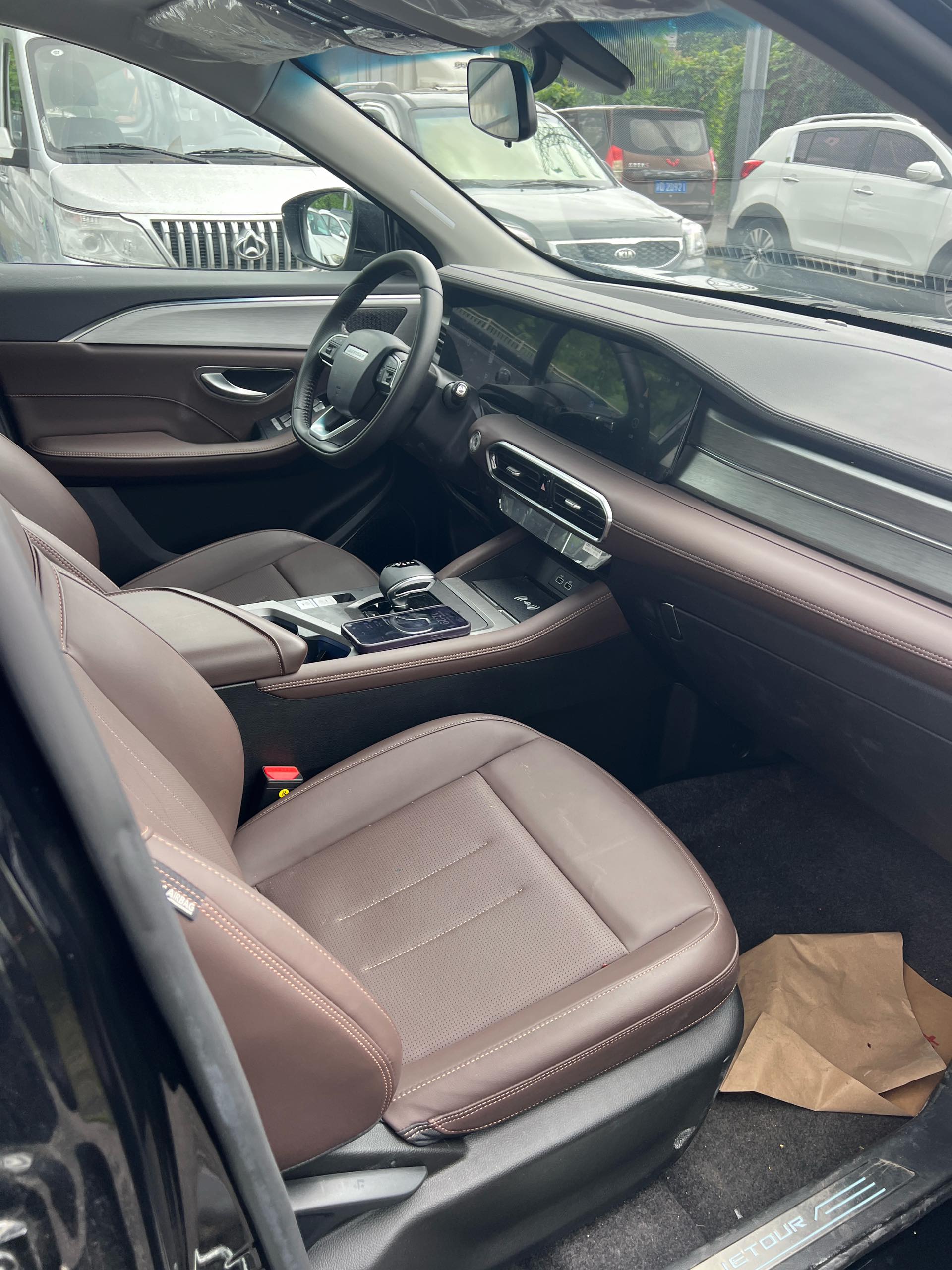 JETOUR 2023 X95 1.6T Era Edition 7-Seater
