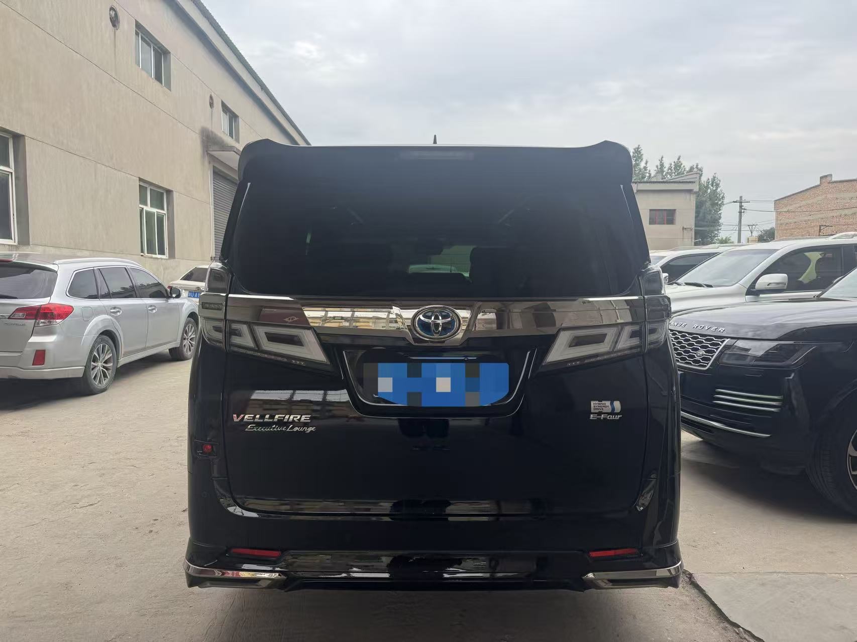 Toyota Vellfire (Import) 2021 Crown Vellfire 2.5 CVT Crown HV Premium